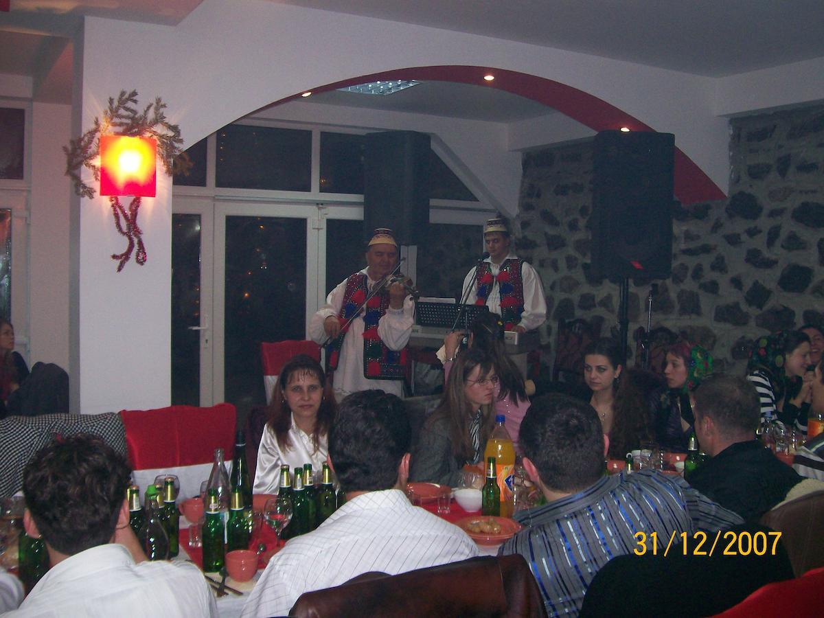 Glod  Pensiunea In Poiana מראה חיצוני תמונה